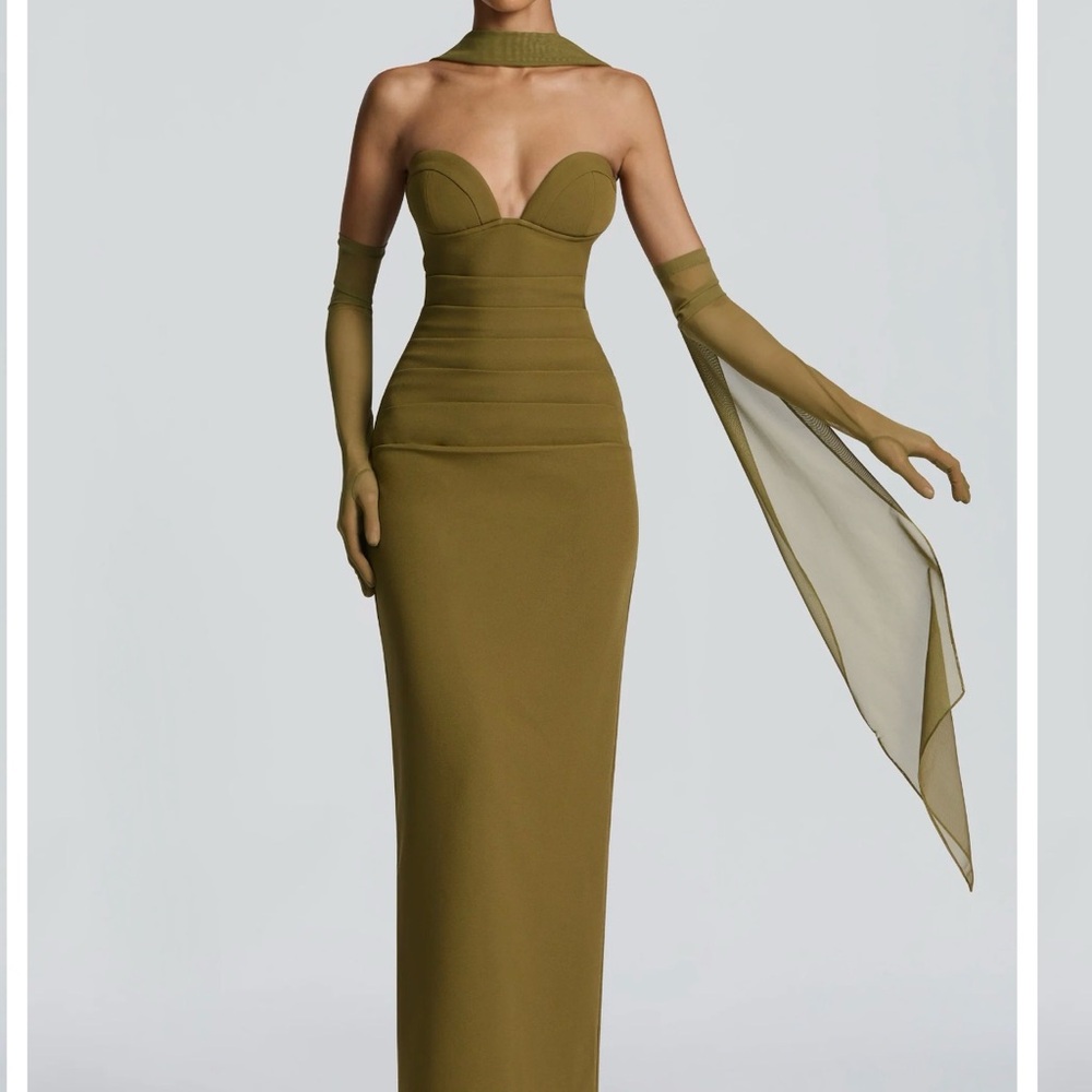 Babyboo Strapless Dress w Scarf - Picture 2 of 3